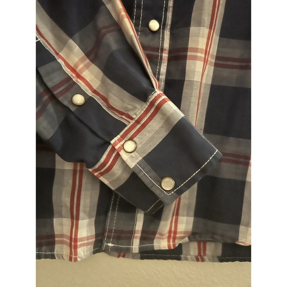 Ditch Plains Pearl Snap Shirt Size Large - Picture 6 of 10